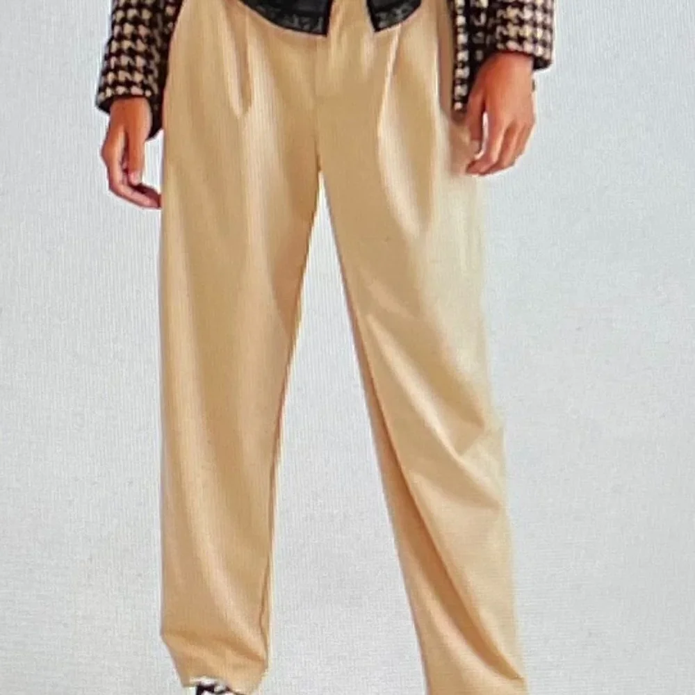 Free People Zoey Tapered Trousers Size 8 in Mustard Seed Color